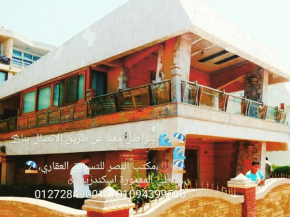 شاليه للايجار المفروش في شاطئ المعموره الاسكندريه للتواصل 01272849001